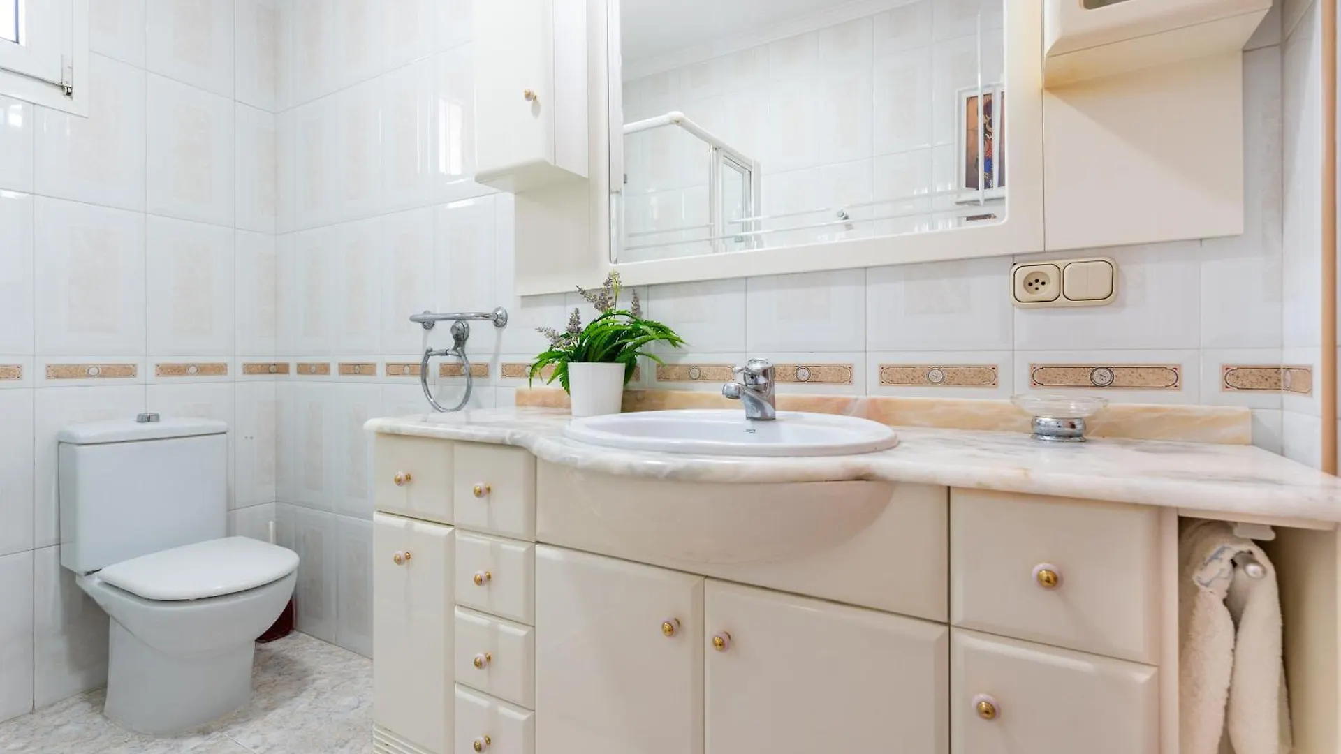 Wintowinrentals Centrico Y Luminoso Apartamento En El Corazon De Malaga Spain